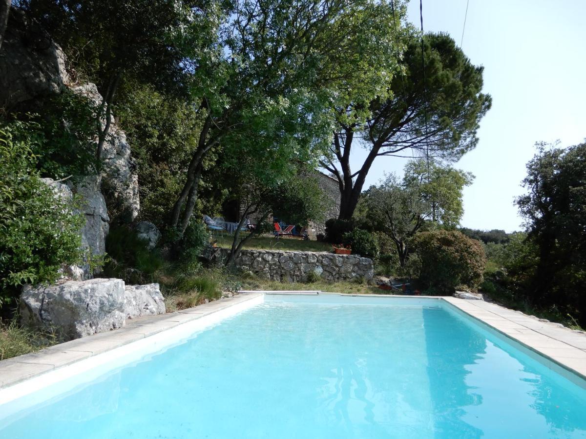 Mas En Pierres Seches Avec Piscine Lussan (Gard)